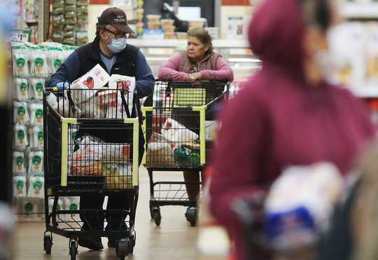 Here's How To Stay Safe While Buying Groceries