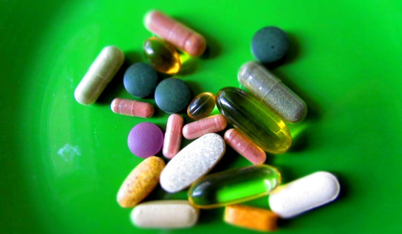 4 Myths About Vitamin Supplements