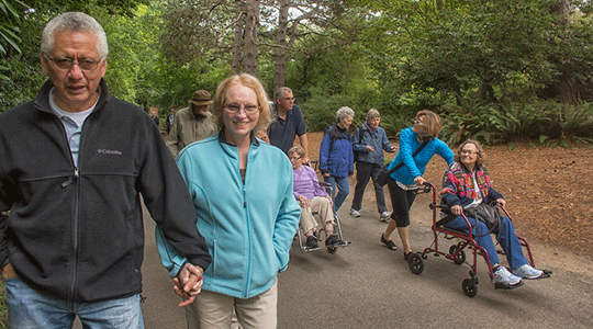 How Strong Friendships Defy Dementia