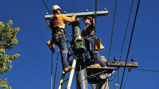 Can Solar Power Outshine The Infrastructure Challenges?