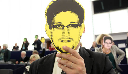 'Snowden,' A Picture Of The Cybersecurity State 'Snowden,' A Picture Of The Cybersecurity State