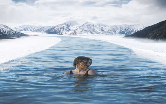 Can A Winter Swimming Treatment Lead To Weight Loss?