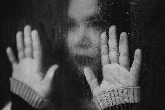 Grief -- How to Hang On and How to Let Go Grief -- How to Hang On and How to Let Go