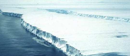 Antartica Pine Island Crack